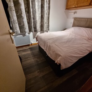 2 dormitorios, wifi gratis, ropa de cama y accesible en silla de ruedas