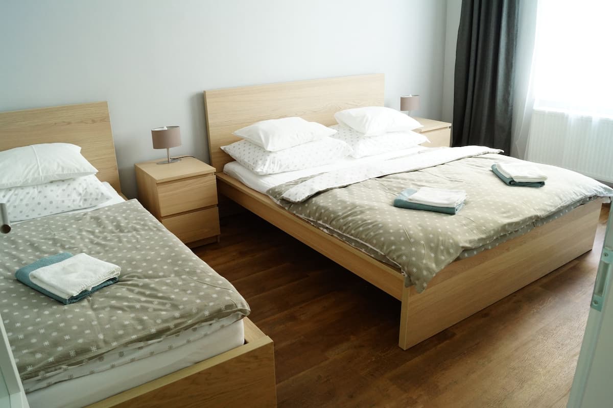 Wifi gratis y ropa de cama
