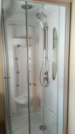 シャワー、ヘアドライヤー