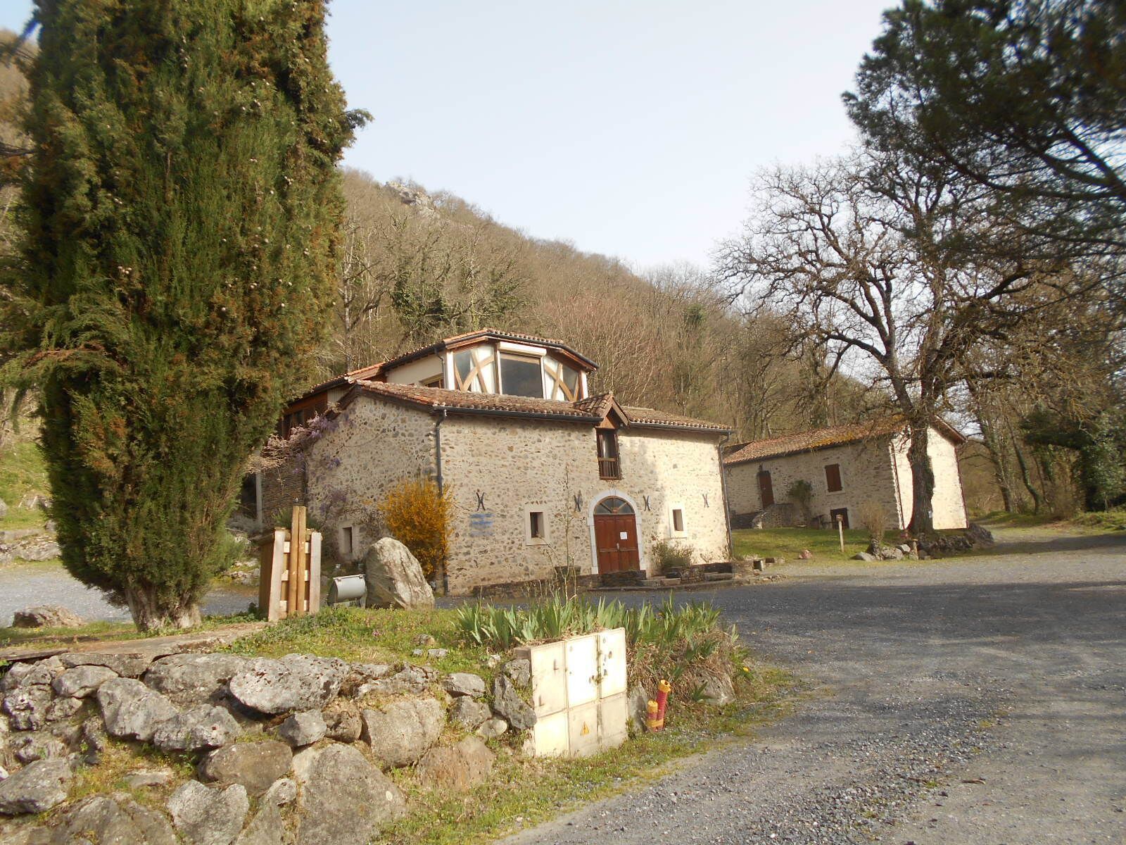 La maison des sources à Mauléon Barousse