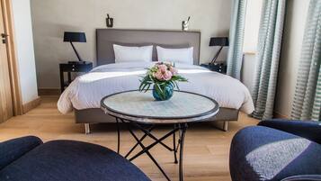 Habitación doble (Bouteillan) | Ropa de cama de alta calidad y minibar