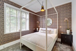 Deluxe appartement | 2 slaapkamers, individueel gedecoreerd, individueel gemeubileerd