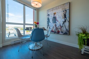 تناول الطعام