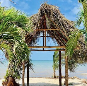 Di pantai