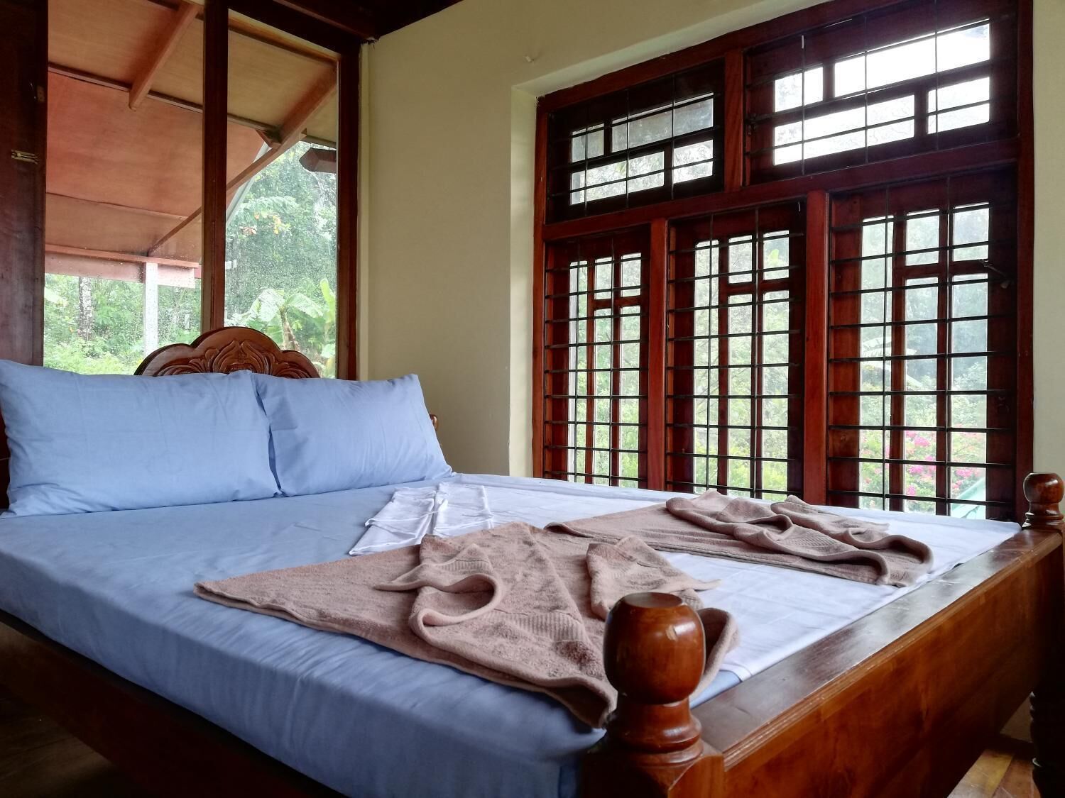 6 Schlafzimmer