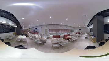 住宿內酒吧