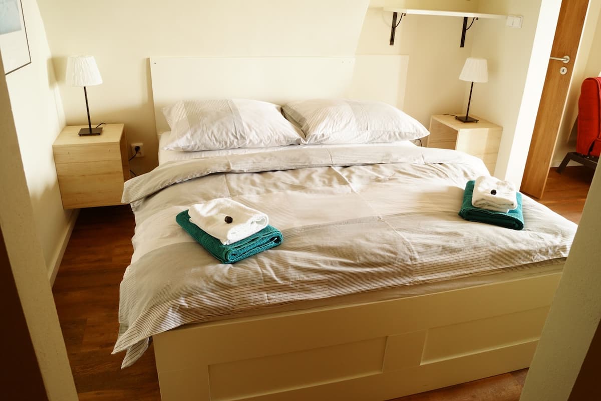 Apartment (3)