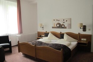 Unclassified image, 2 of 45, button - Hotel Anlage Heidelberg (Heidelberg)