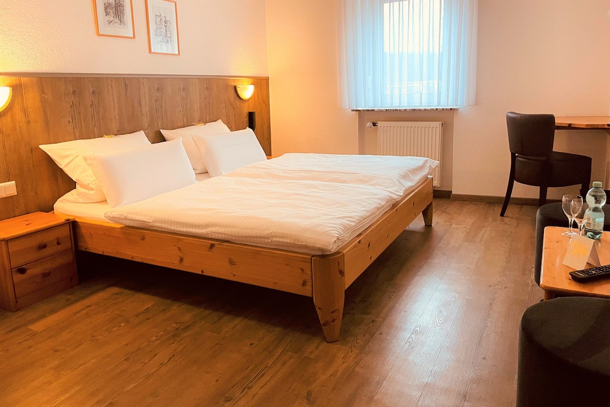 Double Room | In-room safe, desk, blackout drapes, free WiFi