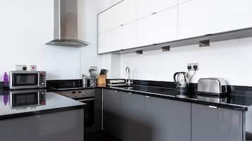 1 bedroom, hypo-allergenic bedding, in-room safe, individually decorated