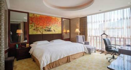 Guangyuan International Hotel