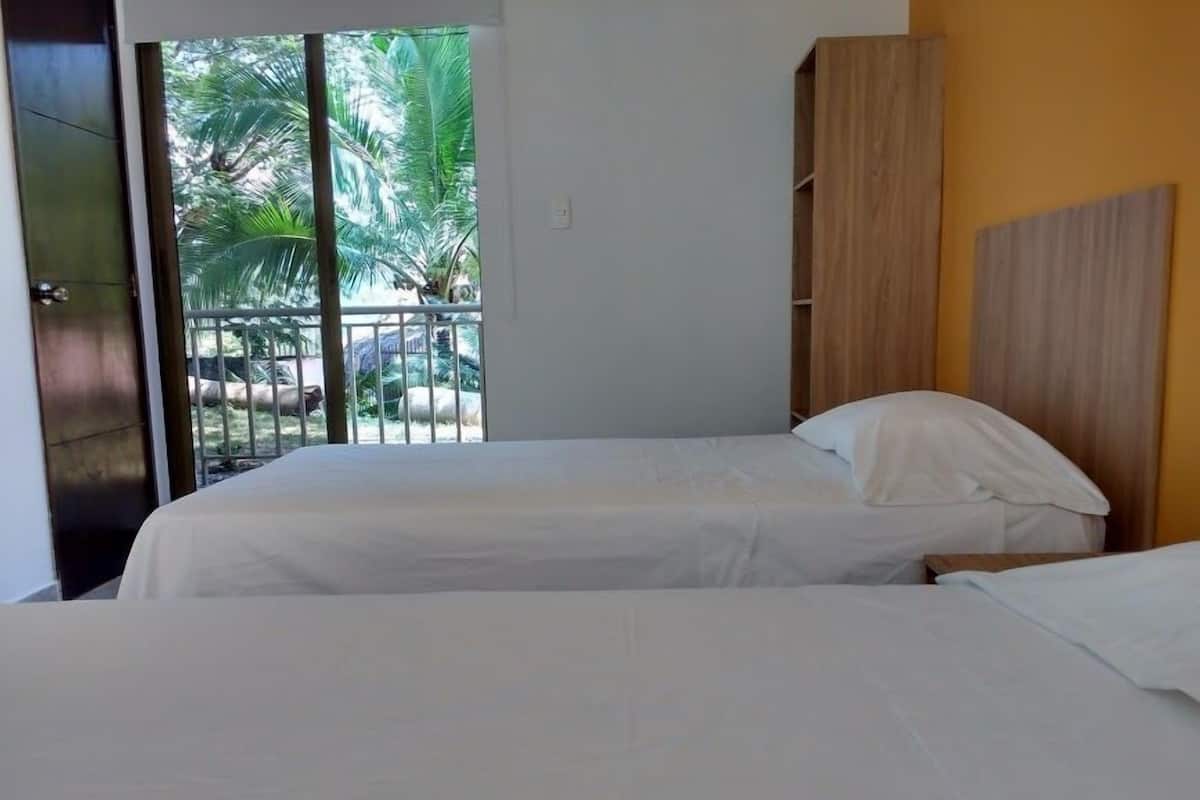 Triple Room (Fan) | Bed sheets