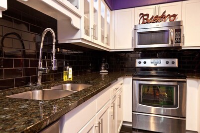 Grand Austin Hotel and Loft