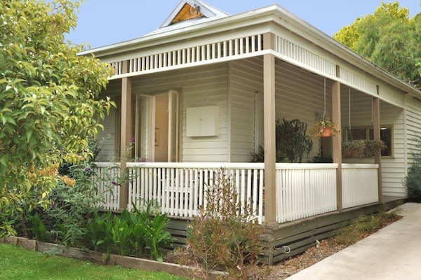 Welcome to historic Courtyard Cottage, a charming, newly renovated 1920s cottage