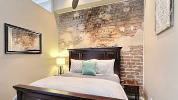 2 chambres, fer et planche à repasser, Wi-Fi gratuit, draps fournis