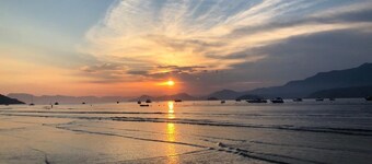 Furnished apartment, full kitchen, 600 meters from Tabatinga beach.