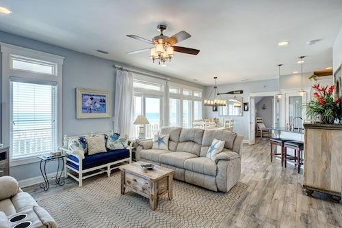 OCEANFRONT 5-bdrm Elevator Pool/Tennis  Volleyball/Putt-Putt  Dog Welcome!