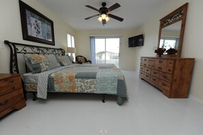 5 Schlafzimmer, Bügeleisen/Bügelbrett, kostenloses WLAN, Bettwäsche