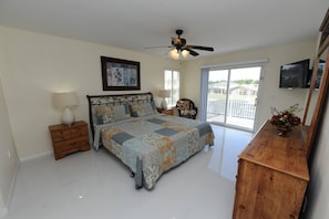 5 habitaciones, tabla de planchar con plancha y wifi gratis 