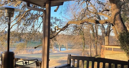 HOME WITH A VIEW!! Mill Creek and Golf Course