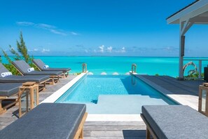 Outdoor pool - Beachfront 5BR Villa w/ Pool | George Town, Exuma | Bajamar (Moss Town)