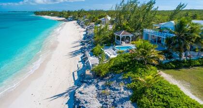 HYVIN NIMENETTU JA TÄYDELLINEN 5 makuuhuoneen rantakaupunki, jossa upeat näkymät TAR-lahdelle