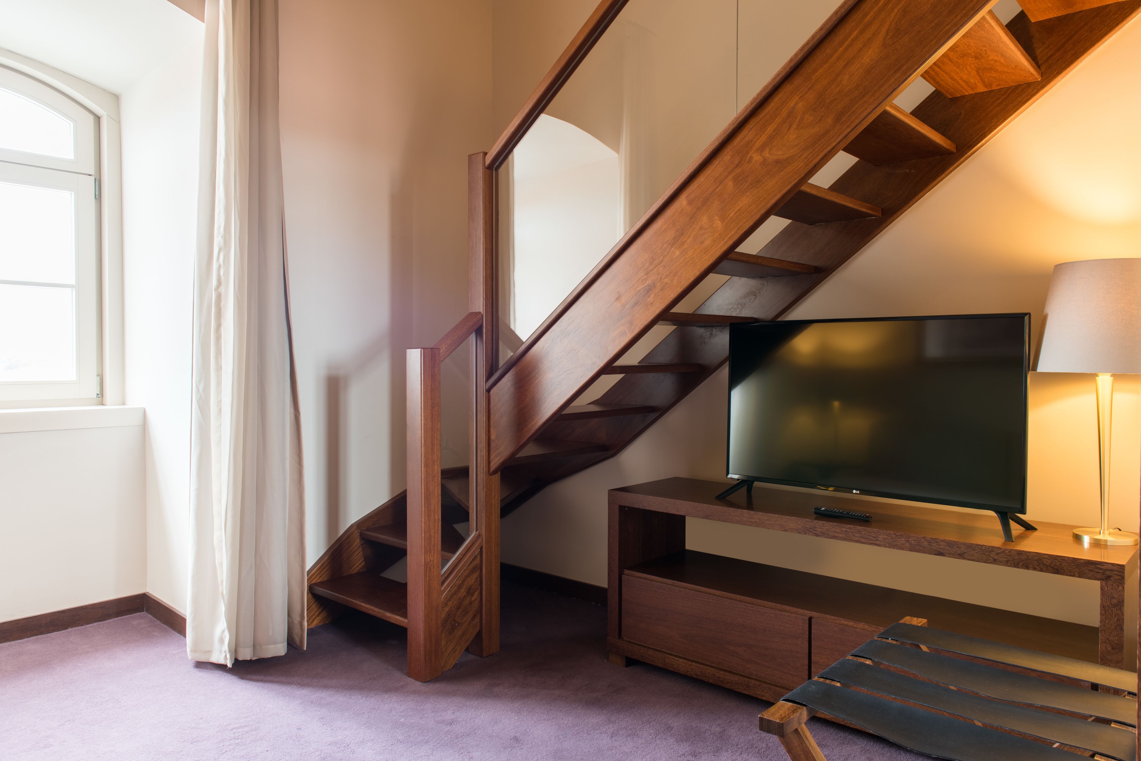 1 bedroom, in-room safe, desk, soundproofing