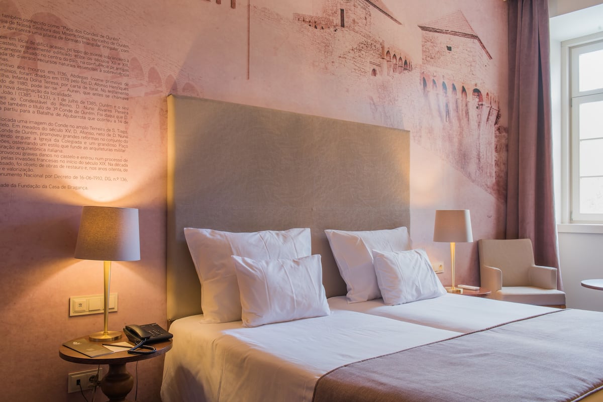 1 bedroom, in-room safe, desk, soundproofing