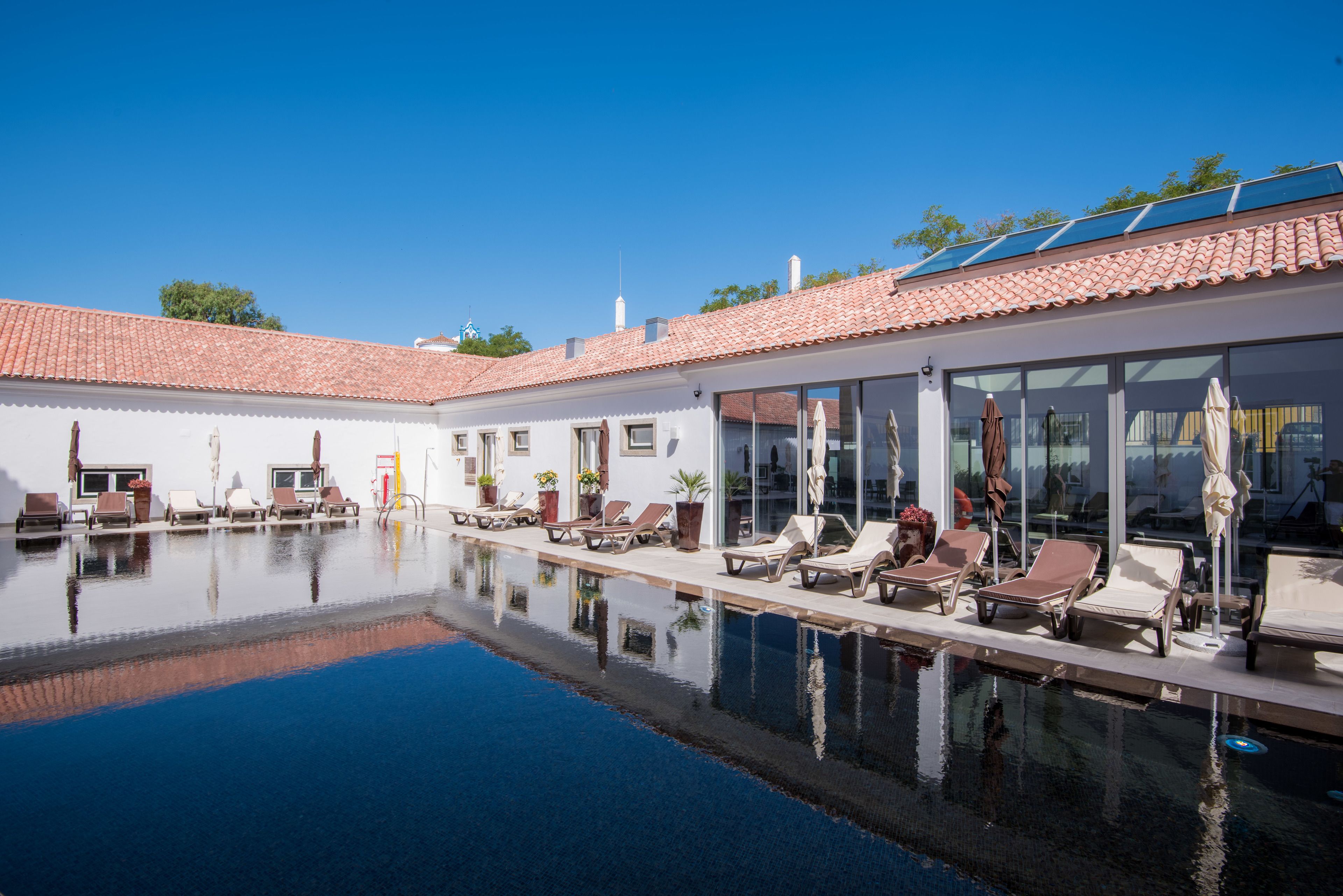 Indoor pool, outdoor pool