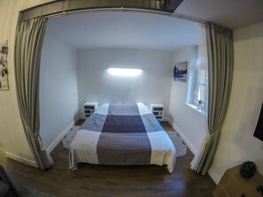 3 habitaciones, escritorio y sistema de insonorización 
