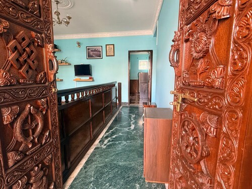 Delights Home run by local host situated in a peaceful area of Kathmandu.