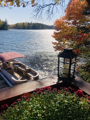 Newly remodeled lake home ! Steps away from the beautiful pike lake chain