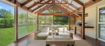 Stonelinks Maison Leura