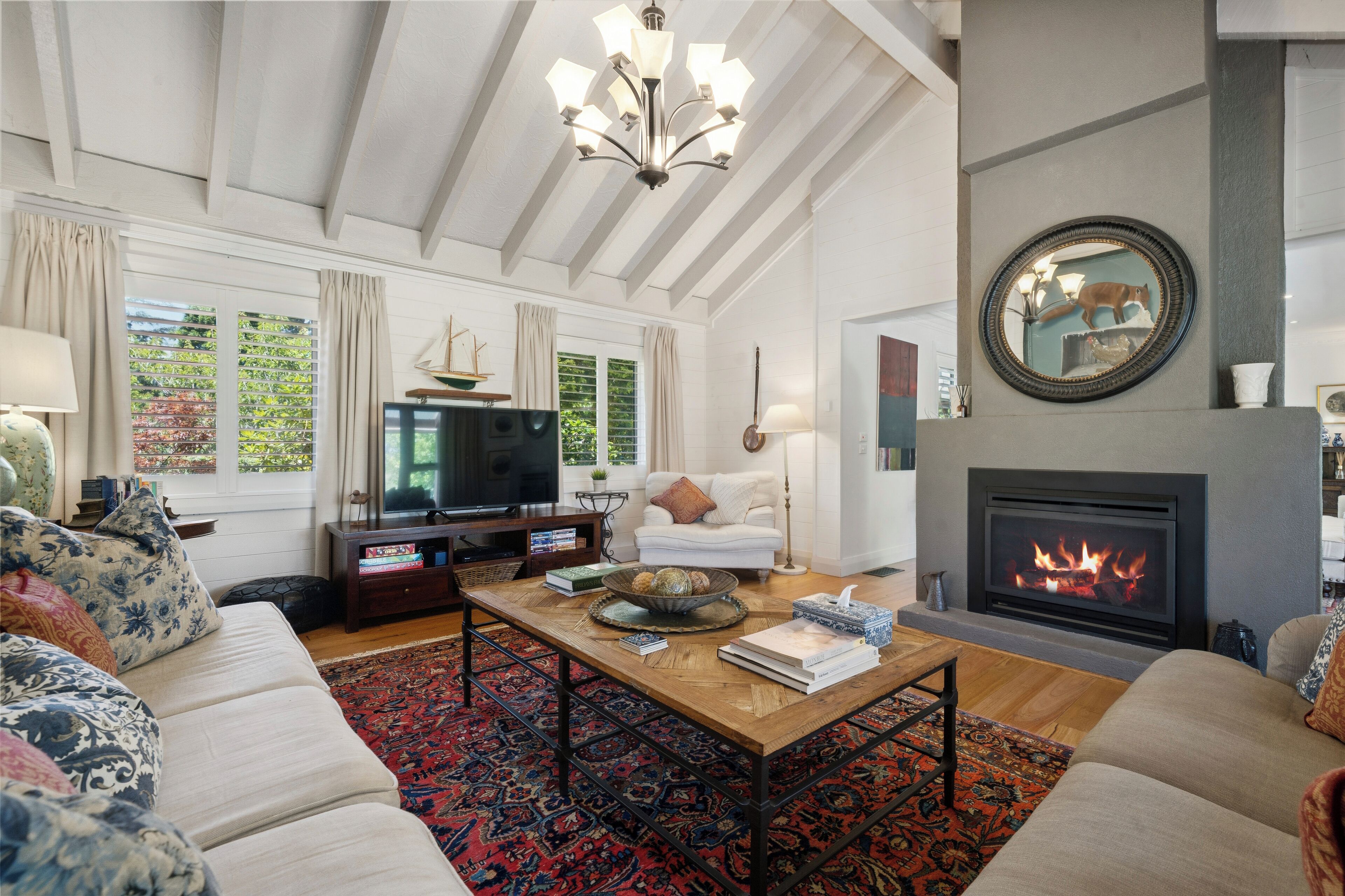 Smart TV, fireplace, DVD player, video library