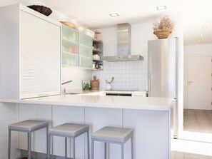 Fridge, oven, dishwasher, coffee/tea maker - Ocean view apartment - PORIS 3 (Porís de Abona)