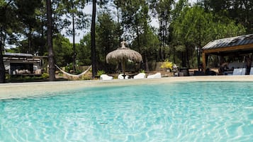 Piscina all'aperto