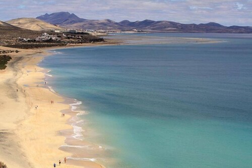 Upea merinäköala ylellinen huoneisto - aurinko-poistettu tilava terassi / ilmainen WiFi