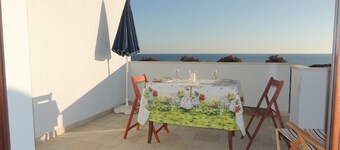 B -Spectacular Sea View, Lungomare Tharros -