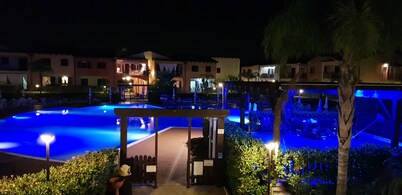 AFRODITE-Elegant villa overlooking pool.