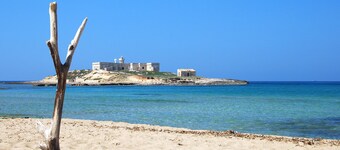 VILLA ORCHIDEA, PRIVATE POOL SAN LORENZO AND MARZAMEMI A FEW STEPS FROM THE  SEA