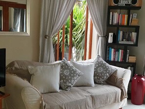 Habitación familiar | Zona de estar | Una televisión