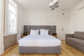 Double Room | Iron/ironing board, free WiFi, bed sheets - São Francisco Guesthouse (Matosinhos)