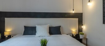 Villa con piscina privada climatizada, wifi, sat, cerca playa