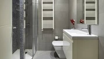 Hair dryer, towels