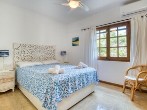 3 bedrooms, iron/ironing board, internet, bed sheets - Villa Margarita, Calonge - Costa Brava (Calonge)