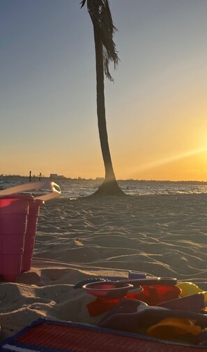 Sun-loungers, beach towels