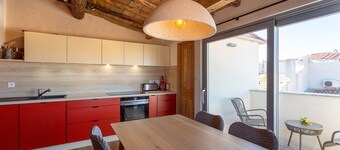 Duplex nest of eagle in the heart of the citadel of Bonifacio!  Fully renovated.