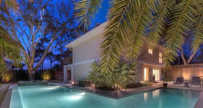 Amazing Pool on East Beach, SPA, Short Walk to Beach, 3 Kings plus, Dog Friendly