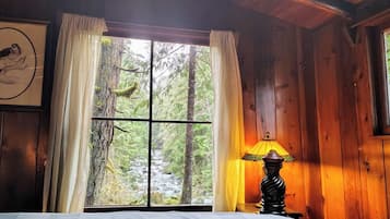 1 chambre, accès au Wi-Fi (inclus), literie fournie