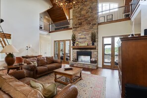 Télévision, chaîne hi-fi